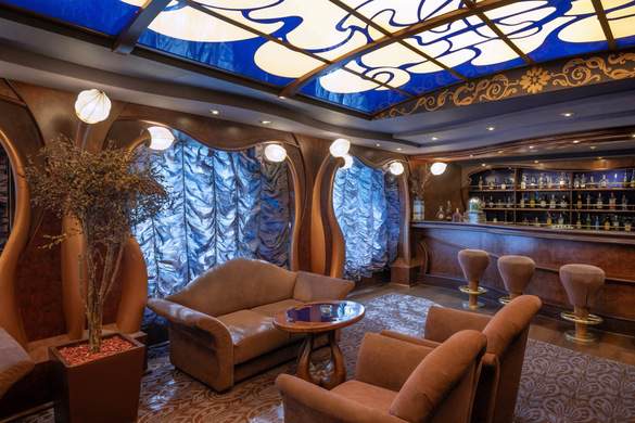 MSC Cruises MSC Divina The Cigar Lounge - Credits - MSC Rights - Ivan Sarfatti 2.jpg